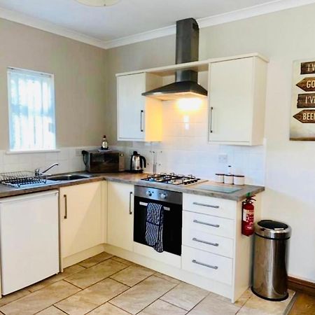 Willow Cottage With Hot Tub Strensall Esterno foto
