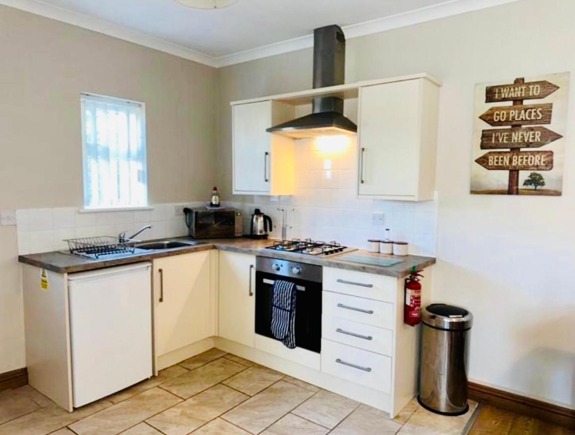Willow Cottage With Hot Tub Strensall Esterno foto